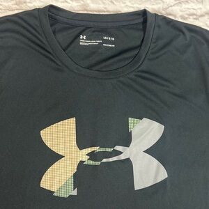 Under Armour Shirt Loose Fit HeatGear